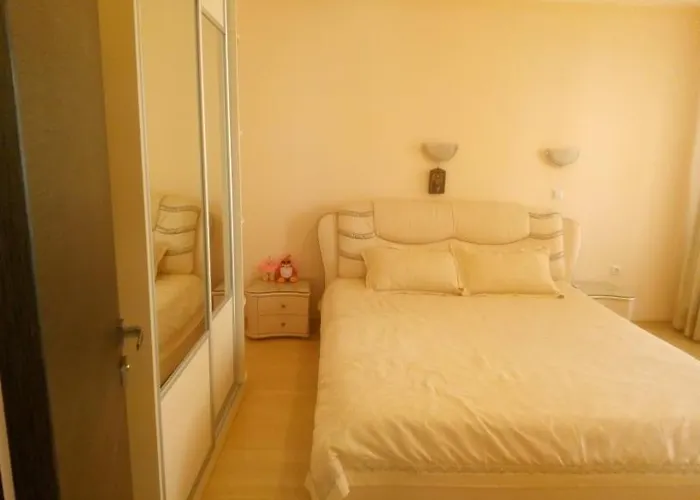 супер център Zheleva *