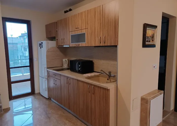 супер център Zheleva * Pomorie