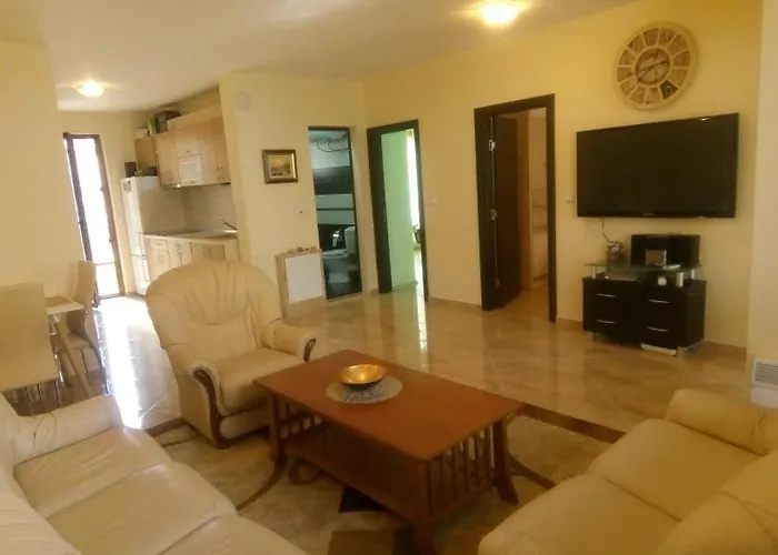 Apartment супер център Zheleva Pomorie